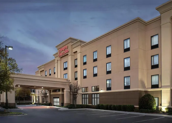 Laurel Hotels