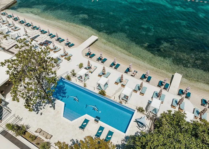 Hotels in Njivice