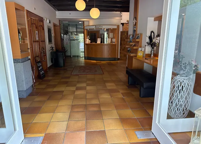 Engelhartszell Hotels