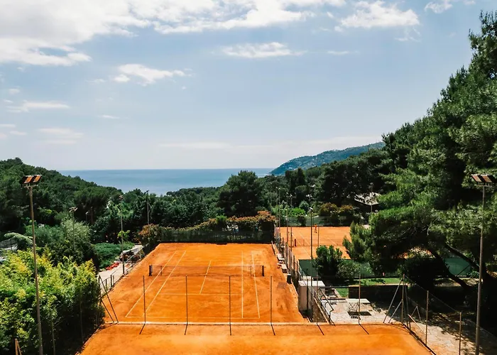 Aparthotel Sporting Pinamare Marina dʼMarina dʼAndora