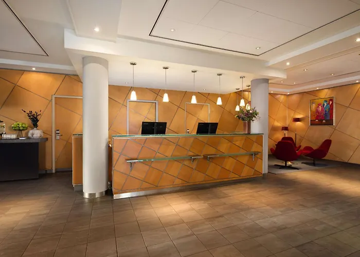NH Groningen Hotel