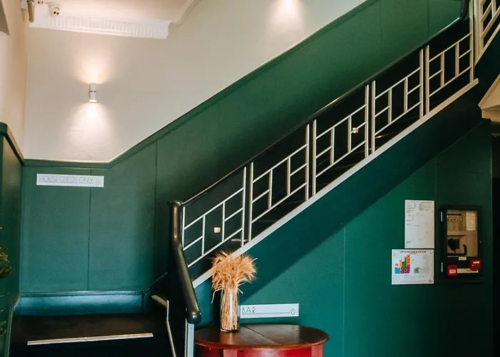 Narrabri Hotels