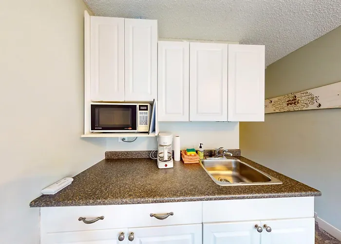 Hotels in Big White