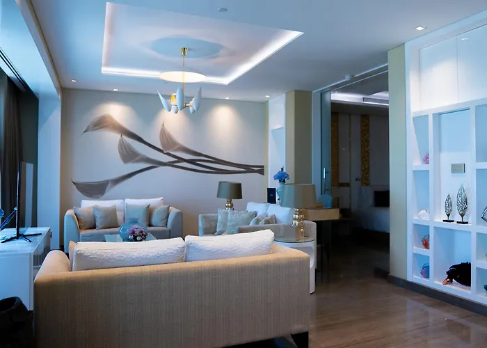 Manama Hotels With Pool