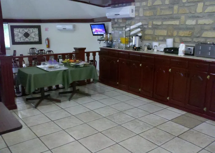 Ciudad Acuna Hotels