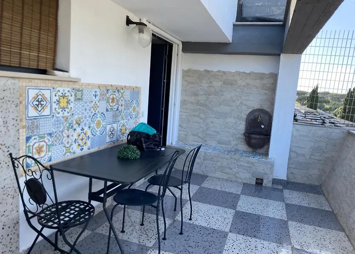 Bed and Breakfast Laviniahouse Nettuno