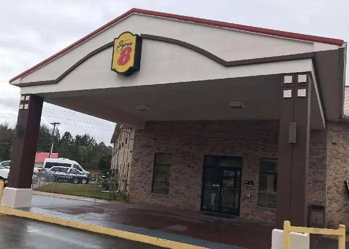 Super 8 By Wyndham Pascagoula Motel