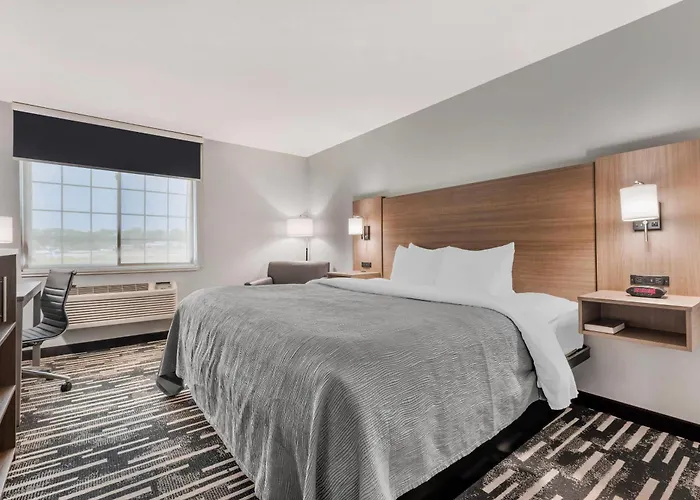 Quality Inn Chesterton Near Indiana Dunes National Park I-94