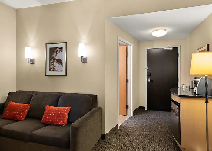 Cambria Hotel Columbus - Polaris