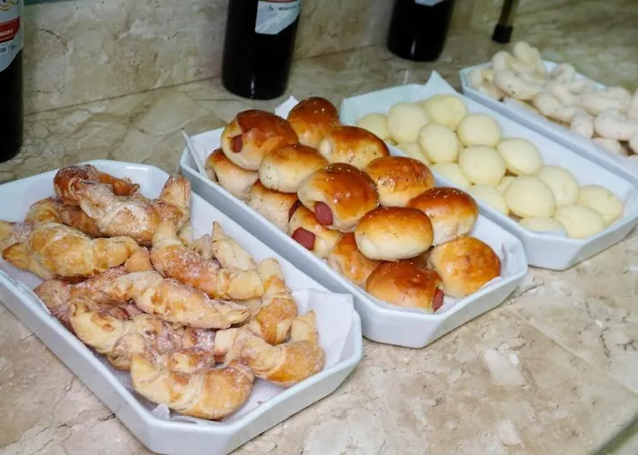 Hotéis de Padre Paraíso