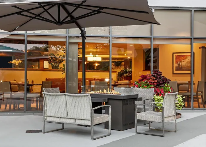 Doubletree Suites By Hilton Raleigh-Durham