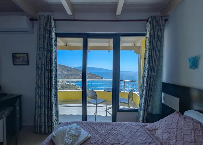 Hotel Bahamas Sarandë