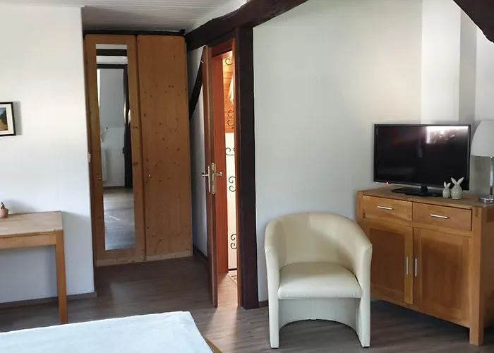 Hotels in Mesenich