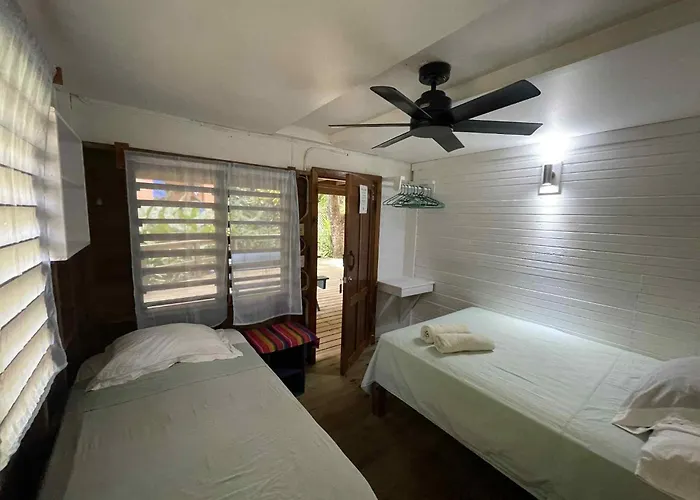Roatan Boutique Hotels