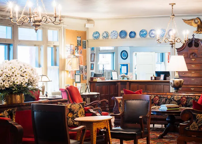 Stockbridge Hotels
