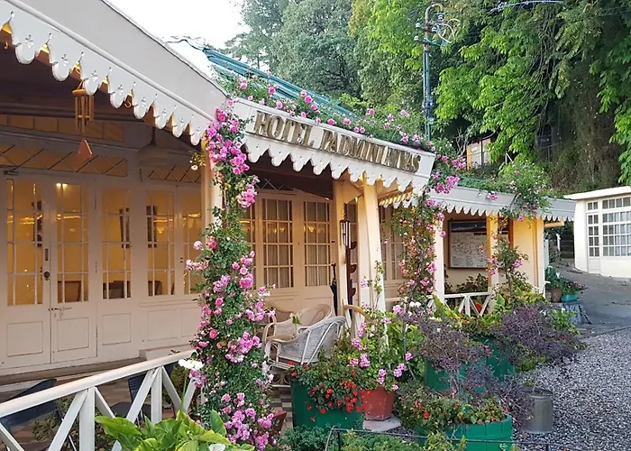 Hotels in Mussoorie