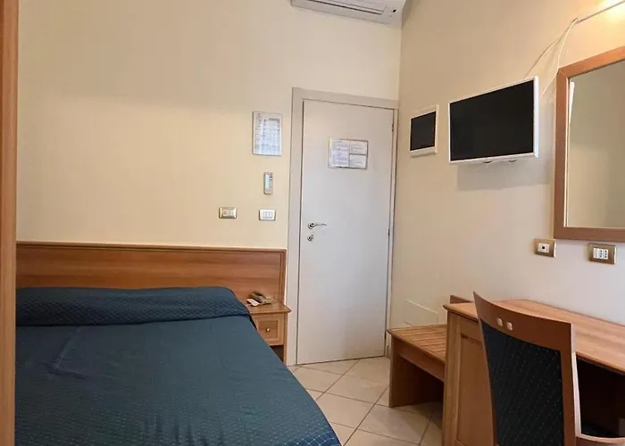 Hotel De La Ville Cesenatico