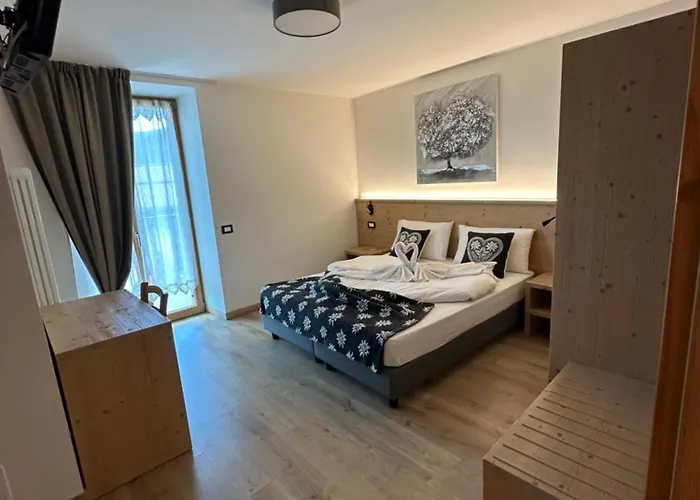 Hotel Le 4 Stagioni Cavedago