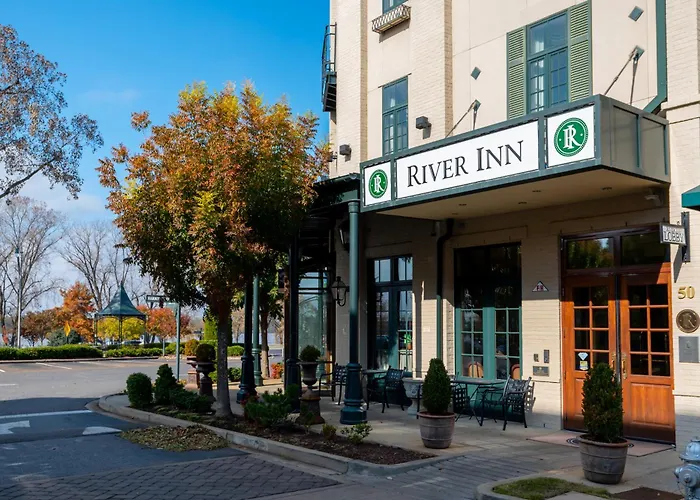 River Inn Of Harbor Town