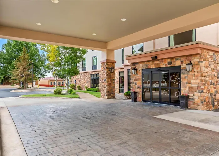 Laramie Hotels