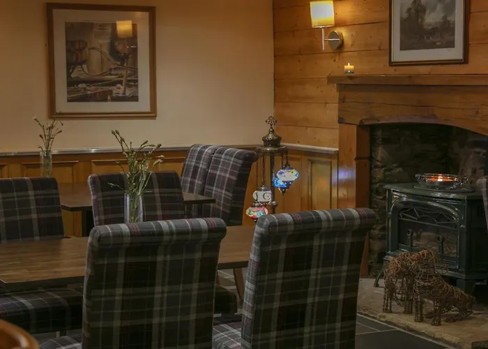 Selkirk Hotels