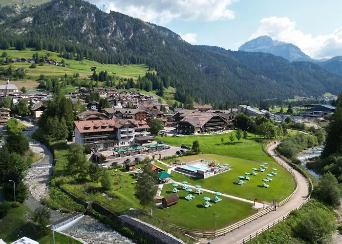 Hotel Rubino Deluxe Campitello di Fassa