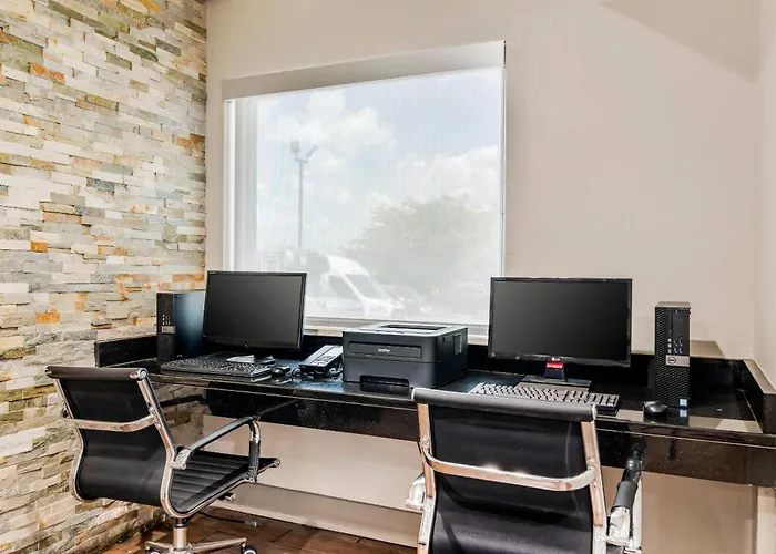 Quality Inn & Suites Union City - Atlanta South