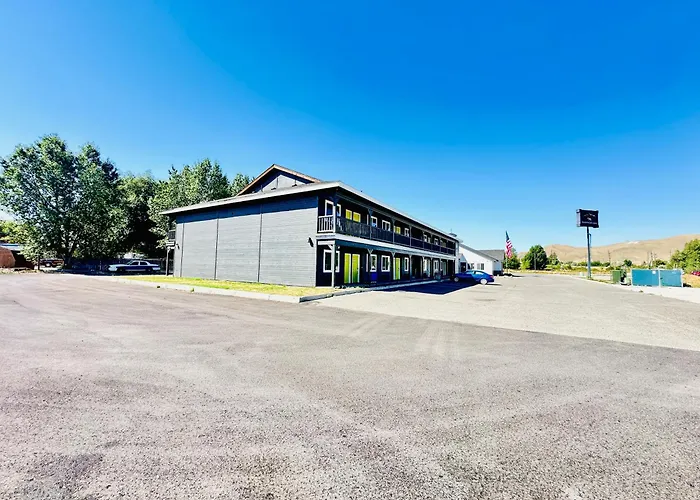 The Beaverhead Lodge