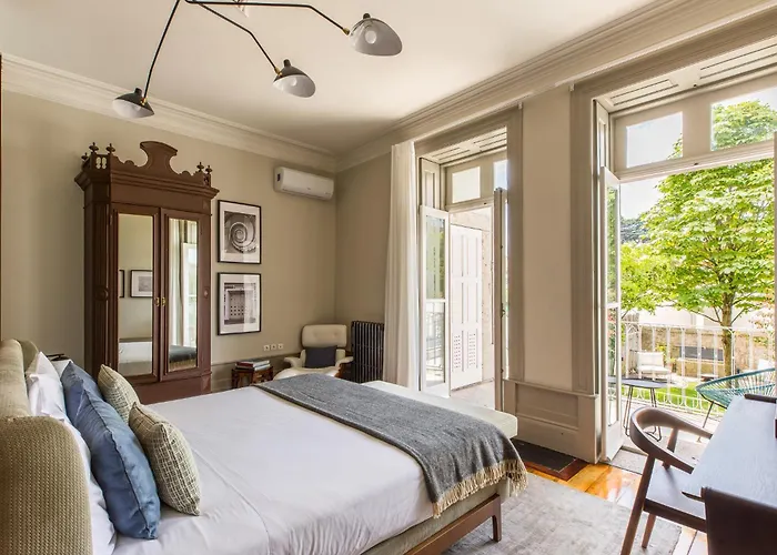 Gallery Townhouse & Home OOporto