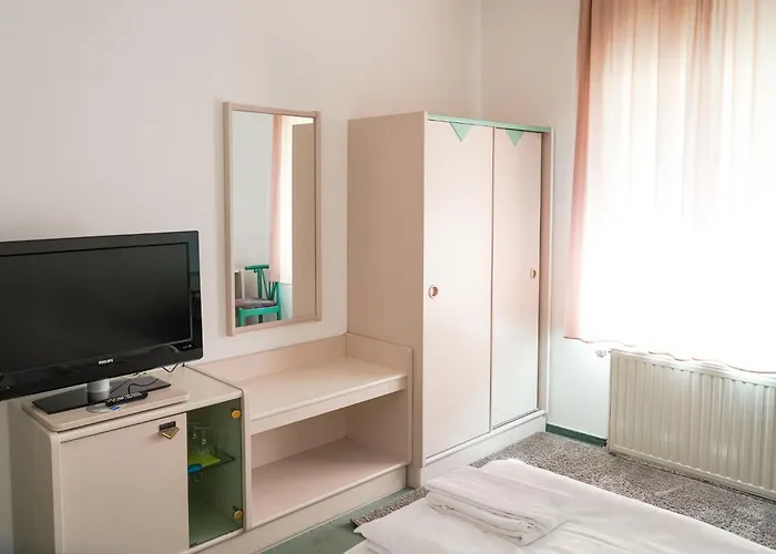 Taucha Hotels