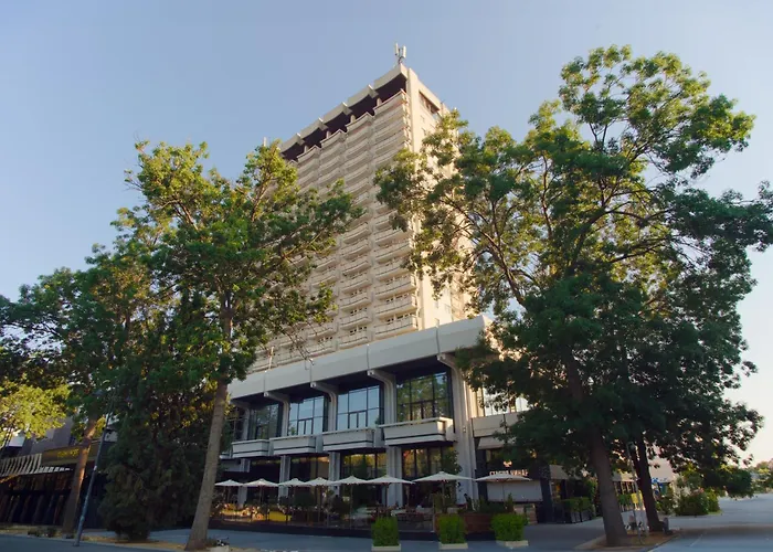Hotels in Warna