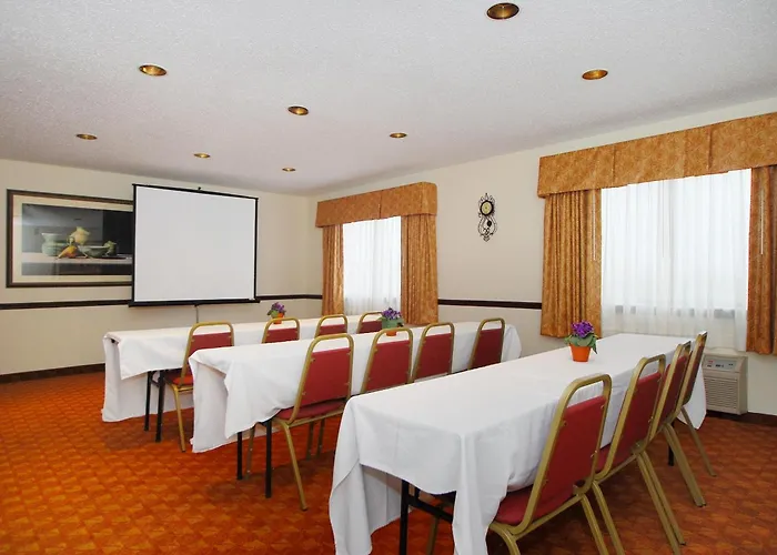 Hebron Hotels