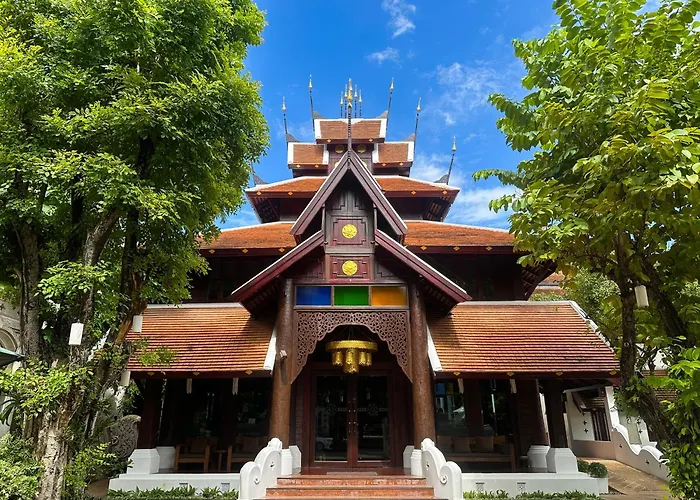 Hotel The Rim Chiang Mai