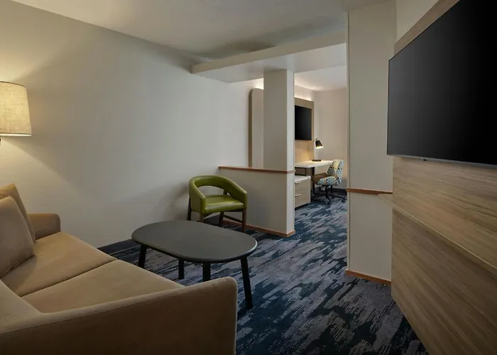 Fairfield Inn Suites Brunswick