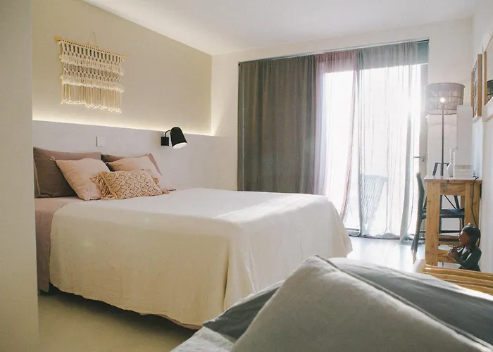 Eco-Lodge Villa Epicurea Sesimbra