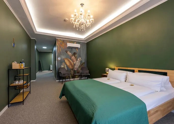 Metzingen (Tubingen) Hotels