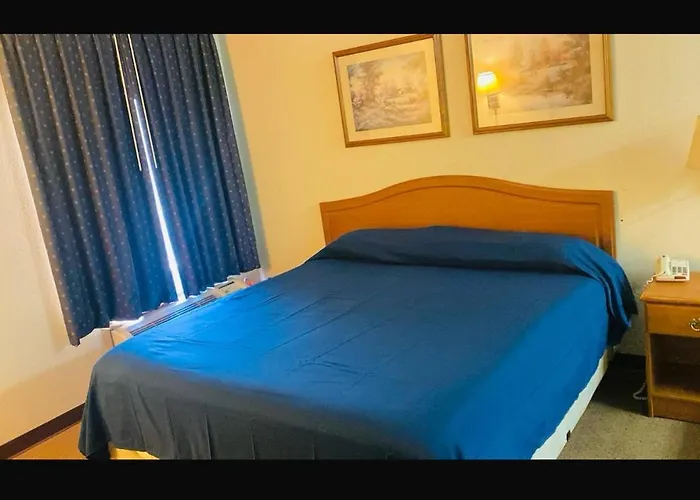 Smackover Hotels