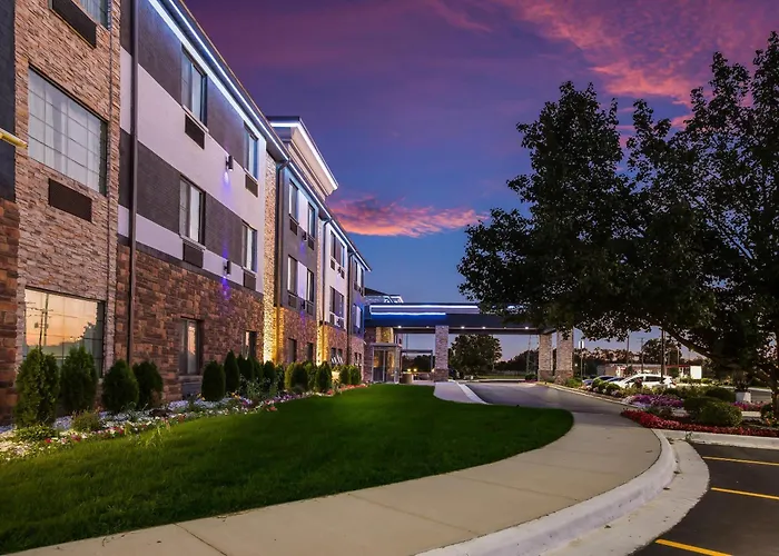 Lincoln Park Hotels