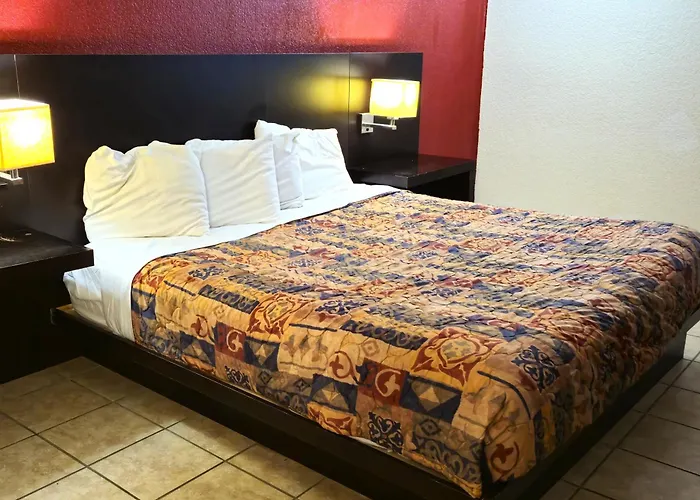 River Valley Inn And Suites Fort Smith