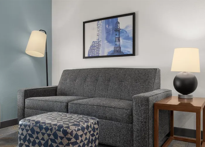 Lexington Park Hotels