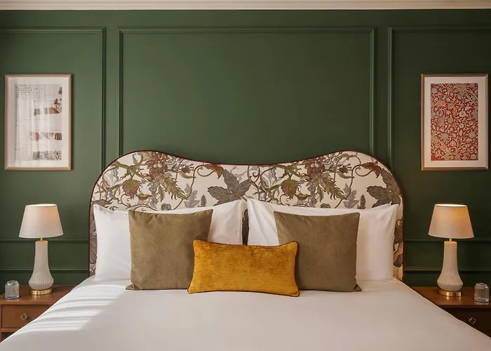 Best 19 Spa Hotels in Bath for a Relaxing Getaway