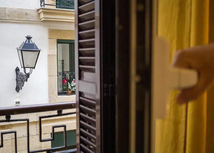 Amona Teresa Guesthouse Saint-Sébastien