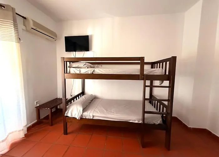 Montejaque Hotels