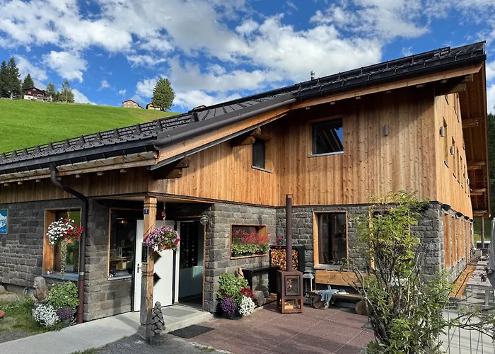 Hotels in Altdorf