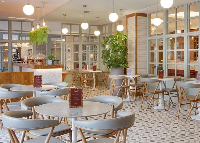 Hotel Doubletree By Hilton Bath