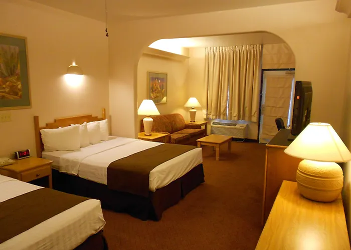 Youngtown Hotels