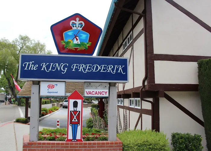 King Frederik Inn Solvang