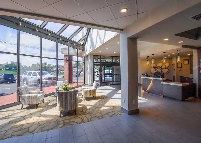 Morgantown Hotels