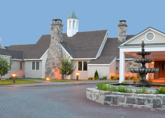Orchards Hotel