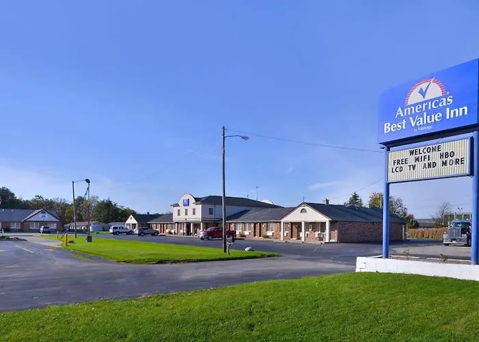 Decatur Hotels